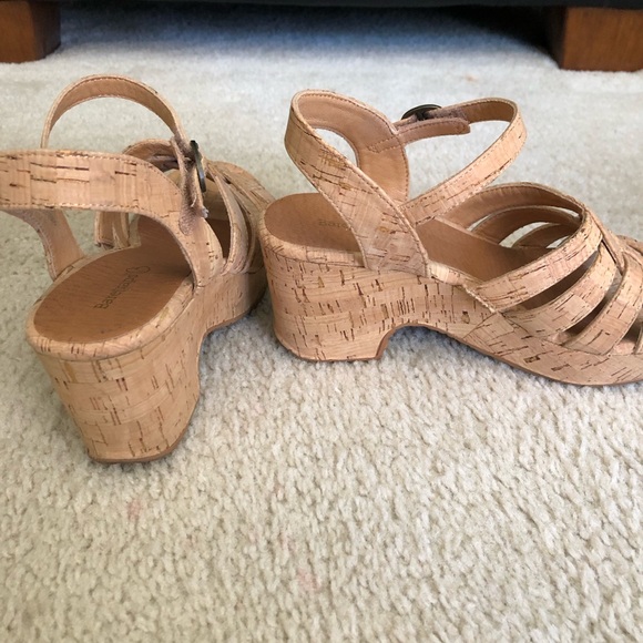 Baretraps cork sandals size 6 1/2 - Picture 2 of 6